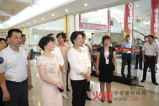 ȫ���D(li��n)��ϯ������W�R������I(y��)ҕ��ָ������