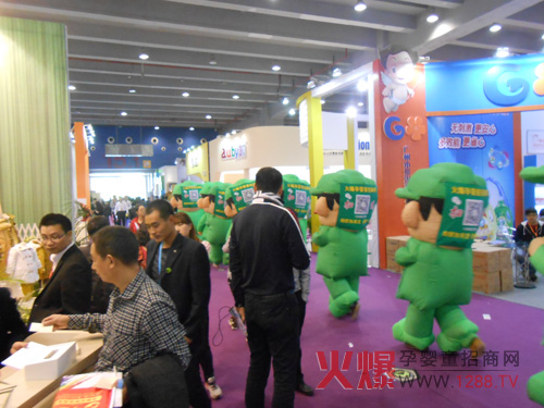 �V�݋�ͯ���չ�𱬾G���ެF(xi��n)��(ch��ng)����չʾ