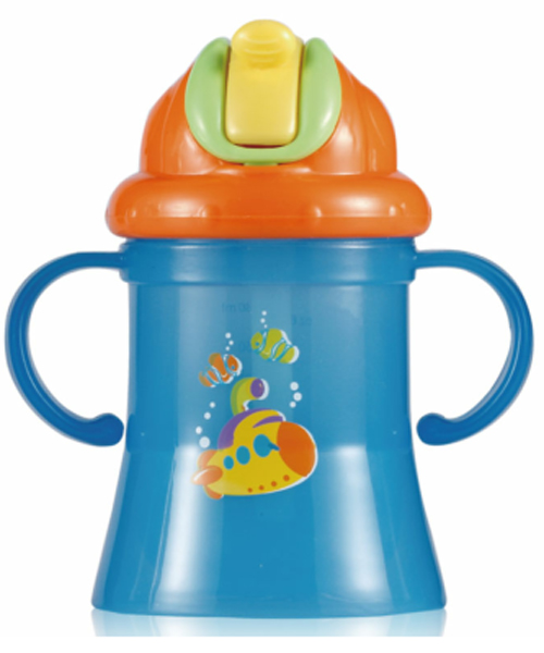 媽媽易馬蹄學(xué)飲杯