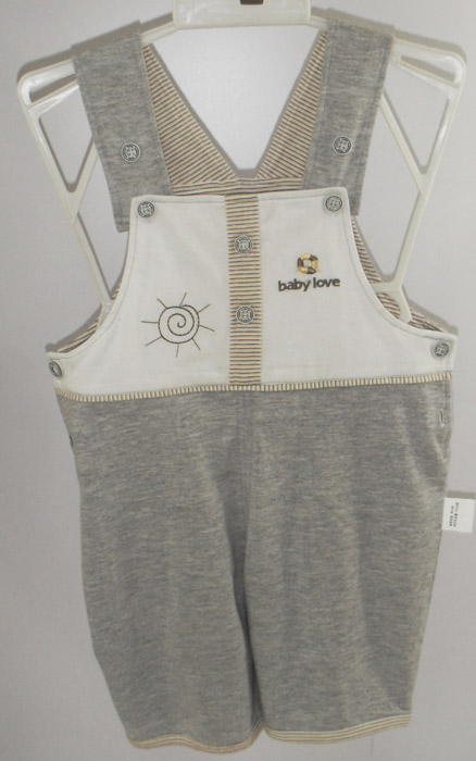 娃愛(ài)的蓓蓓灰色背帶褲