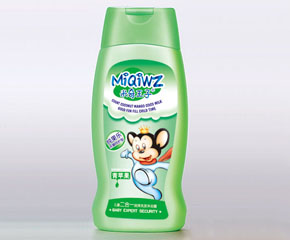 �������Ӄ�ͯ����һ����ϴ�l(f��)��ԡ¶����