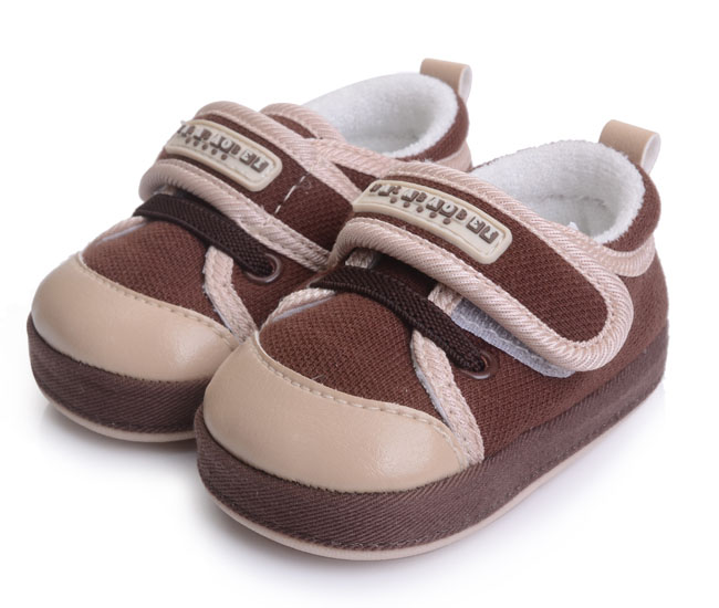 娜拉寶休閑時(shí)尚yinge鞋NA1085啡色1