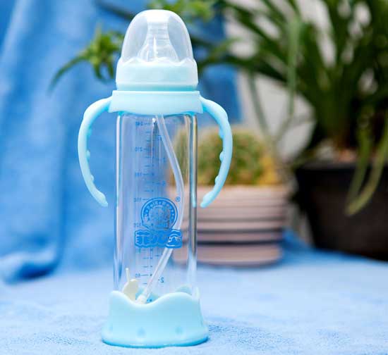 菲兒寶240毫升標(biāo)口晶鉆防爆防脹氣玻璃奶瓶(藍)