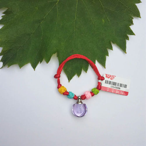  �����t�K̥ëƿ-��ɫ