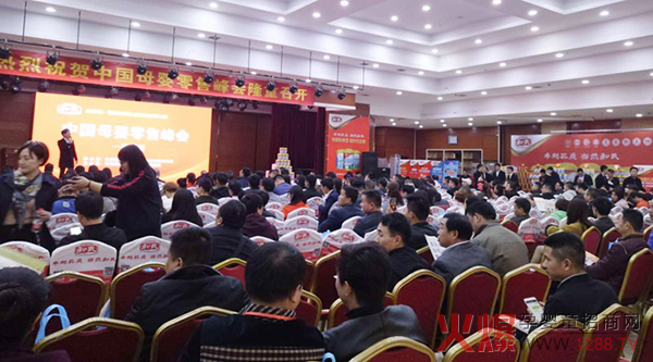 ԭ���B(t��i)����Ȼ�����۰��m����ѝ���ࡶĸ�����۷��(hu��)������վ���Ì�(sh��)����������ĸ��������