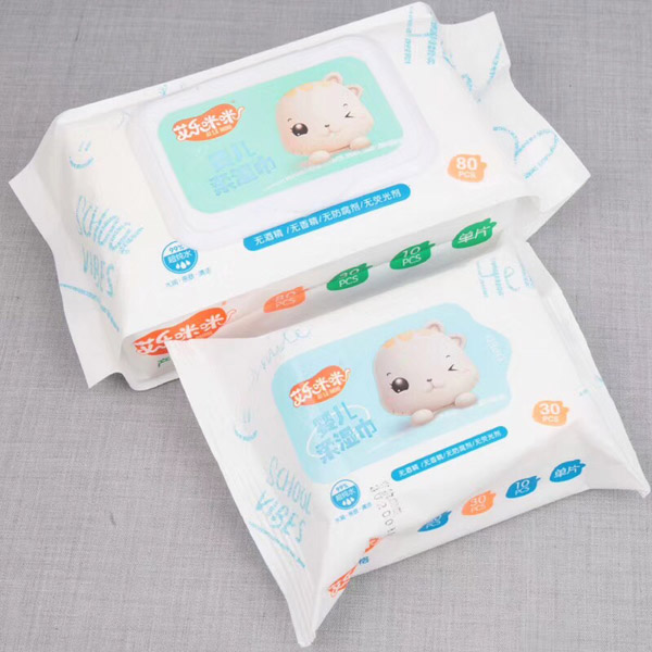 艾樂(lè)咪咪yinge濕巾.jpg 艾樂(lè)咪咪yinge濕巾.jpg