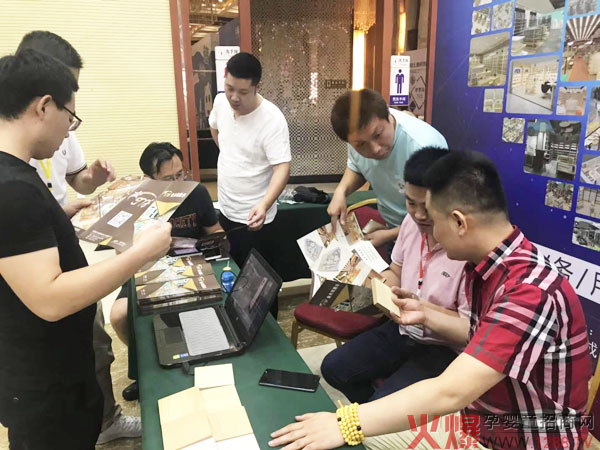 ��ľ������ĸ�����۷��ɽ�|վ���OӋ���������߽��Ŀ�Ȧ�ۣ�ӆ���j�������P��