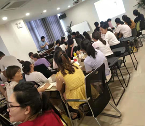  ��ʿؐؐ�I�B(y��ng)Ʒ��Ӗ(x��n)2