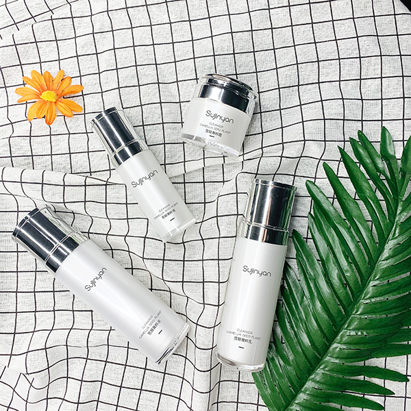 蘇瑾妍雪凝精粹護(hù)膚套裝