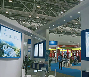  �麣���H��չ B