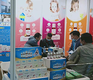  �麣���H��չ�����Rķ��E