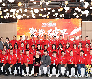  AIV215c8697cae99373969b6bc4a49736738a1920