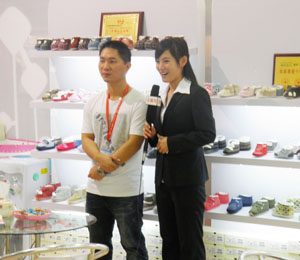 ������ؐ��ͯ��Ʒ����չʾ