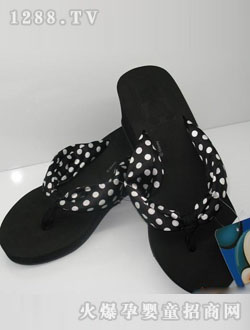 ��ɫ��ͯ��Ь