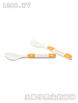 С�{��ɣ��yinge���ײ�M