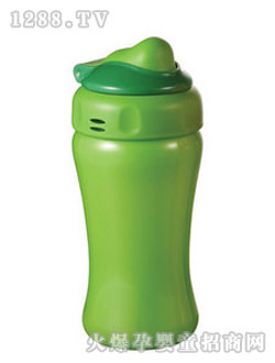 樂(lè)樂(lè)寶貝PP材料防漏吸管夢(mèng)幻水壺水杯