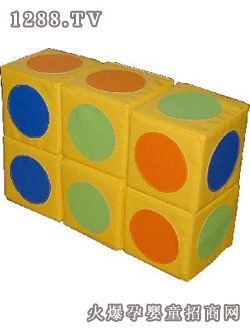 �옷(l��)�B(ni��o)ɫ�ӷeľ