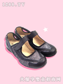 �W�W���ݎ���r��Ь