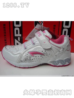 �߲��x��ɫ�\��Ь