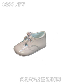 ���Ƿ�ɫyingeЬ