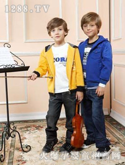 �Ϳ����S�{ɫ��ͯ�b