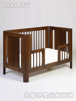 ������youe���o(h��)�ں���ɫ