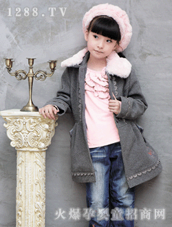 ������ɫŮͯ���e�L��