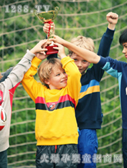 �Ϲ�ѿ�r(sh��)�����eͯ�b