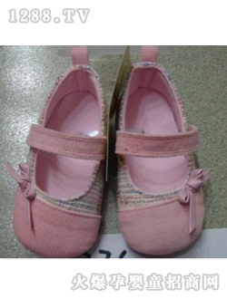 ���뷿��ɫ�����Y(ji��)yingeЬ