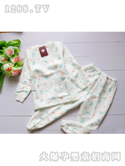 多比兔夾層yinge內(nèi)衣套裝