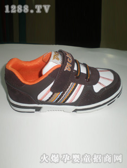 ��؈֮����ɫ�r(sh��)��ͯЬ