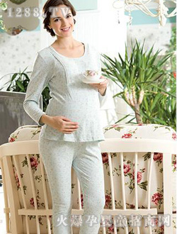 �Є�����ɫyunf��(n��i)��