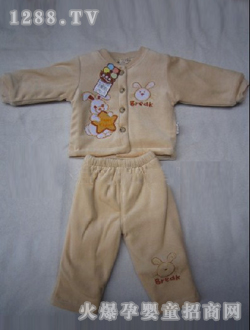 С���Byinge����Sɫ