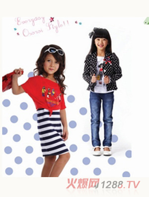 �옷���R2012���b�r��