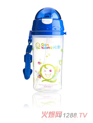 �߿�yingeˮ���{(l��n)ɫ