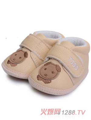 ��ʹ֮��PUyoue�W(xu��)��Ь��ɫ