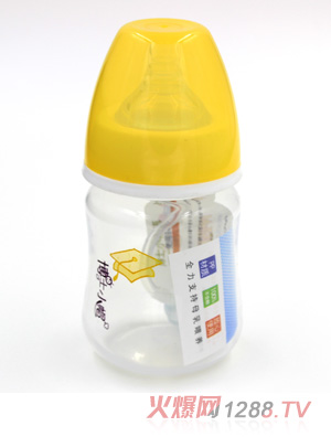 ��ʿСñP(p��n)P��Ȼ�H�ӌ��ڏ��Ԅ�(d��ng)��ƿ�Sɫ