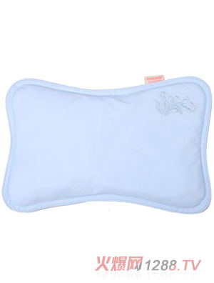 ���ع���yinge���͹�������0-3���£�