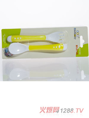 С����yinge���׽M���Sɫ