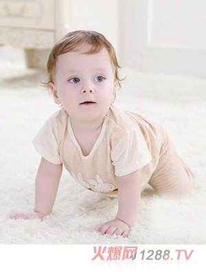 ������yinge��(n��i)��2015�����¿�ײɫ���������b